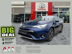 Dark blue mica Gebraucht 2018 Toyota Avensis Team Kombi | 16.770 € (Fairer Preis)