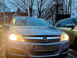 Grau Gebraucht 2008 Opel Astra Sport Limousine | 4.600 € (Fairer Preis)