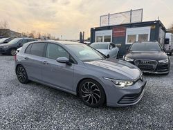 Grau Gebraucht 2020 VW Golf VIII Life Limousine | 17.900 € (Fairer Preis)