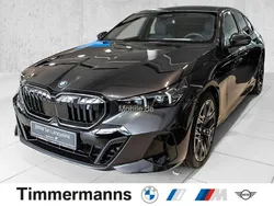 Grau Neu 2025 BMW i5 Performance Limousine | 71.855 € (Fairer Preis)