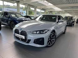 Grau Gebraucht 2024 BMW 420 Shadowline Coupé | 48.490 € (Etwas zu teuer)