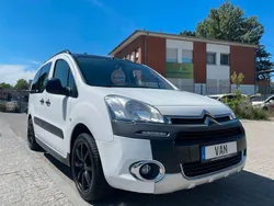 Lack weiss banquise Gebraucht 2014 Citroën Berlingo XTR Van / Kleinbus | 8.490 € (Fairer Preis)