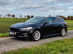 Schwarz Gebraucht 2015 Ford Mondeo ST-Line Kombi | 13.750 € (Etwas zu teuer)