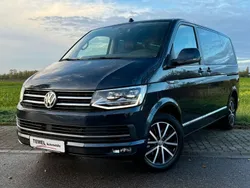 Blau Gebraucht 2018 VW Multivan Van / Kleinbus | 45.390 € (Superpreis)