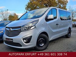 Silber Gebraucht 2015 Opel Vivaro Van | 11.890 € (Teuer)