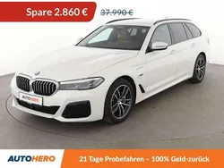 Alpinweiss Gebraucht 2022 BMW 530e M Sport Kombi | 34.410 € (Guter Preis)