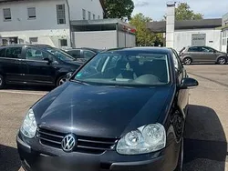 Schwarz Gebraucht 2005 VW Golf V Limousine | 3.700 € (Etwas zu teuer)