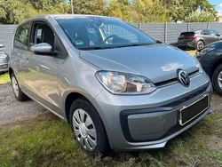 Silber Gebraucht 2020 VW up! Basis Kleinwagen | 5.999 € (Etwas zu teuer)