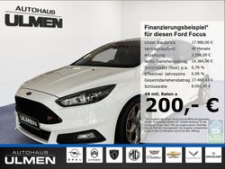Weiss Gebraucht 2016 Ford Focus ST Limousine | 17.980 € (Fairer Preis)