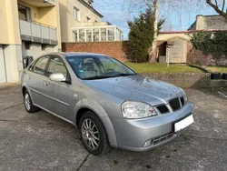 Grau Gebraucht 2003 Chevrolet Nubira CDX Limousine | 2.249 €