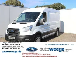Weiss Gebraucht 2020 Ford Transit Trend Van | 21.950 € (Guter Preis)