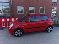 Rot Gebraucht 2007 Kia Picanto Kleinwagen | 1.500 € (Fairer Preis)