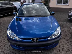 Blau Gebraucht 2008 Peugeot 206 Filou Limousine | 2.990 € (Etwas zu teuer)