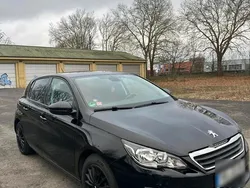 Schwarz Gebraucht 2013 Peugeot 308 Limousine | 7.990 €