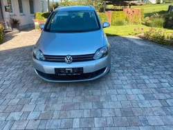Silber Gebraucht 2011 VW Golf Plus Cross Comfortline Van / Kleinbus | 6.950 € (Fairer Preis)