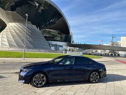 Blau Gebraucht 2024 BMW 520 M Sport Limousine | 55.990 € (Superpreis)