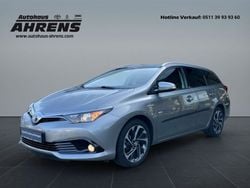 Titansilber mica metallic (metallic) Gebraucht 2016 Toyota Auris Hybrid Edition-S Kombi | 14.250 € (Fairer Preis)