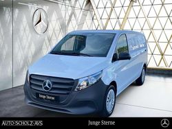 Weiß Gebraucht 2024 Mercedes Vito Van / Kleinbus | 34.887 € (Fairer Preis)
