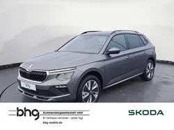 Grau Gebraucht 2024 Skoda Kamiq Selection SUV | 32.890 €