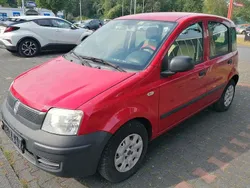 Rot Gebraucht 2010 Fiat Panda Kleinwagen | 2.390 € (Fairer Preis)
