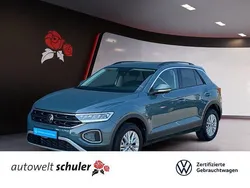 Gebraucht 2024 VW T-Roc Life SUV | 31.248 € (Fairer Preis)