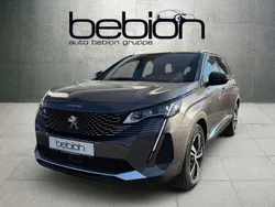 Grau Gebraucht 2022 Peugeot 5008 GT Van / Kleinbus | 36.980 €