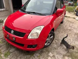 Rot Gebraucht 2009 Suzuki Swift Kleinwagen | 2.400 €