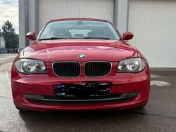 Rot Gebraucht 2011 BMW 118 Kleinwagen | 4.499 € (Guter Preis)