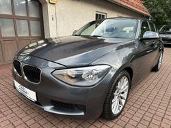 Grau Gebraucht 2011 BMW 118 Comfort Edition Kleinwagen | 7.900 € (Fairer Preis)
