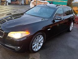 Schwarz Gebraucht 2011 BMW 525 Kombi | 8.499 € (Fairer Preis)