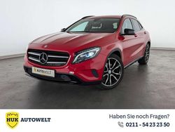 Rot Gebraucht 2016 Mercedes GLA250 Urban SUV | 21.460 € (Fairer Preis)