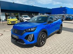 Blau Gebraucht 2024 Peugeot 2008 GT SUV | 22.950 € (Fairer Preis)