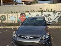 Silber Gebraucht 2011 Hyundai i30 Kombi | 4.000 € (Fairer Preis)