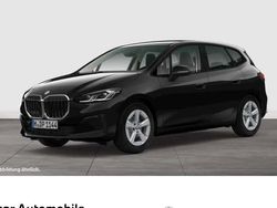 Schwarz Gebraucht 2022 BMW 218 Sport Line Van / Kleinbus | 25.990 € (Etwas zu teuer)
