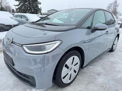 Grau Gebraucht 2021 VW ID.3 Pro Kleinwagen | 18.490 € (Guter Preis)