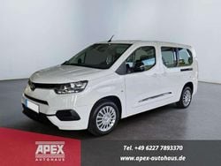 Weiss Gebraucht 2022 Toyota Proace Verso City Kombi | 27.490 € (Teuer)
