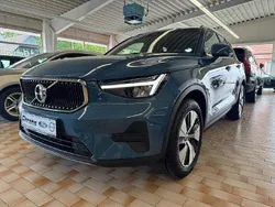 Fjord blue / metallic Gebraucht 2023 Volvo XC40 Core SUV | 33.450 € (Fairer Preis)