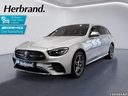 Metalliclack hightechsilber Gebraucht 2022 Mercedes E300 AMG Kombi | 35.990 € (Fairer Preis)