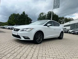 Weiß Gebraucht 2015 Seat Leon Style Limousine | 10.990 € (Fairer Preis)
