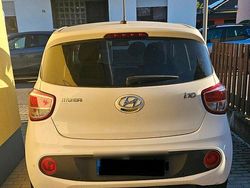 Weiß Gebraucht 2019 Hyundai i10 Kleinwagen | 11.000 €