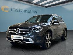 Grau Gebraucht 2021 Mercedes GLC300e SUV | 40.849 € (Etwas zu teuer)