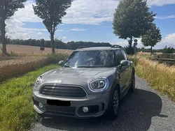 Grau Gebraucht 2018 Mini Cooper Countryman SUV | 20.500 € (Etwas zu teuer)