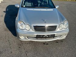 Silber Gebraucht 2005 Mercedes C180 Avantgarde Kombi | 2.990 € (Fairer Preis)