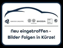 Grau Gebraucht 2023 VW Golf VIII Active Limousine | 24.775 € (Fairer Preis)