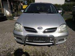 Silver (m) Gebraucht 2005 Nissan Almera Tino Acenta+ Van / Kleinbus | 2.000 € (Etwas zu teuer)