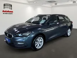 Grau Gebraucht 2023 Seat Leon Style Kombi | 22.945 € (Fairer Preis)