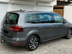 Grau Gebraucht 2019 VW Sharan Van / Kleinbus | 25.500 € (Superpreis)