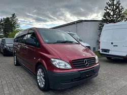 Bernsteinrot metallic Gebraucht 2009 Mercedes Viano Van / Kleinbus | 12.900 € (Guter Preis)