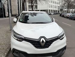 Weiß Gebraucht 2018 Renault Kadjar LIMITED SUV | 12.000 € (Fairer Preis)