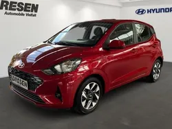 Rot Neu 2025 Hyundai i10 Trend Kleinwagen | 18.190 € (Fairer Preis)